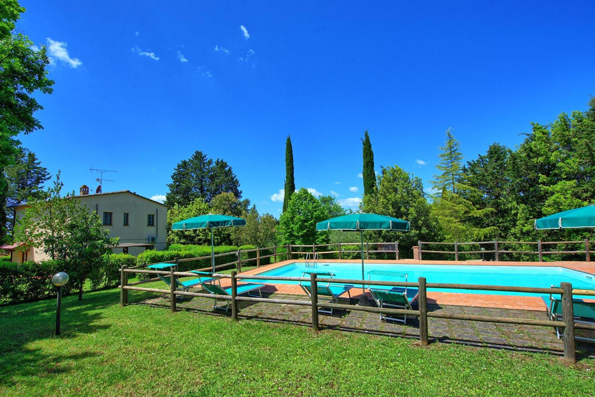 Villa Picchio By Posarellivillas Volterra Exterior photo
